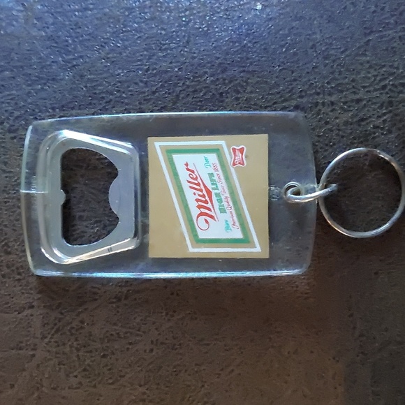 Miller high life bottle opener keychain - Picture 1 of 1